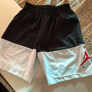 Nike Air Jordan Boys Shorts Small 8-10Y
